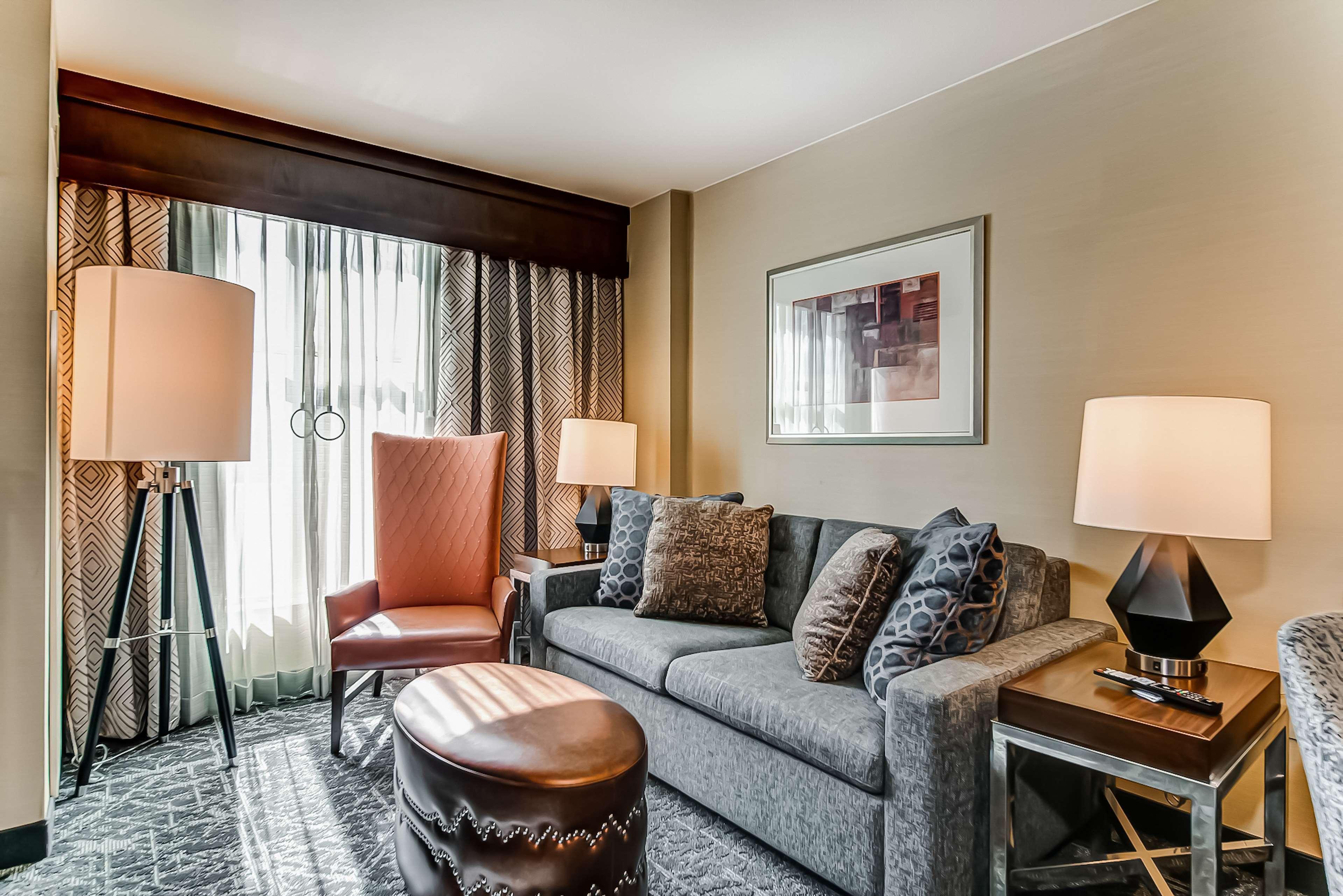 Embassy Suites Atlanta - Kennesaw Town Center Ngoại thất bức ảnh