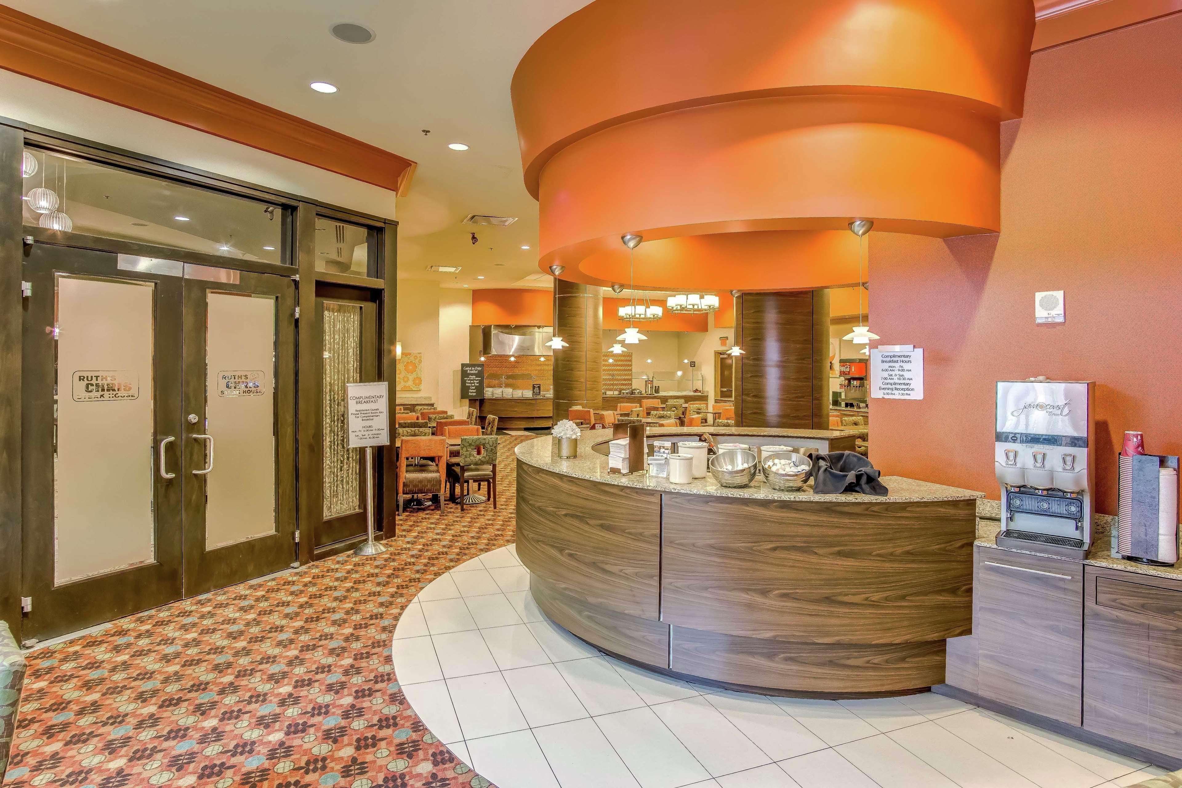 Embassy Suites Atlanta - Kennesaw Town Center Ngoại thất bức ảnh