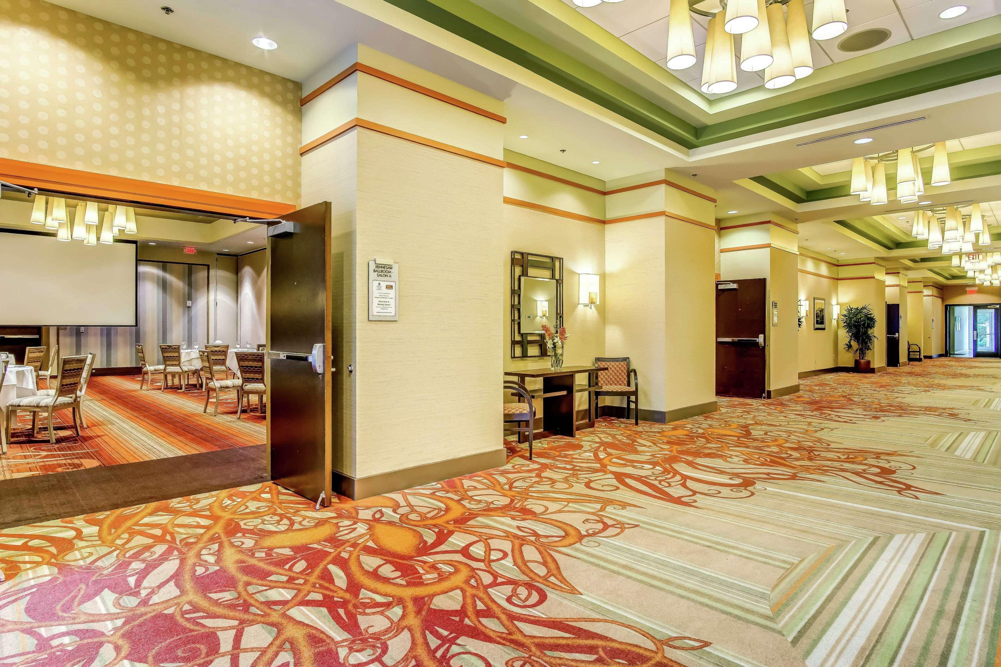 Embassy Suites Atlanta - Kennesaw Town Center Ngoại thất bức ảnh