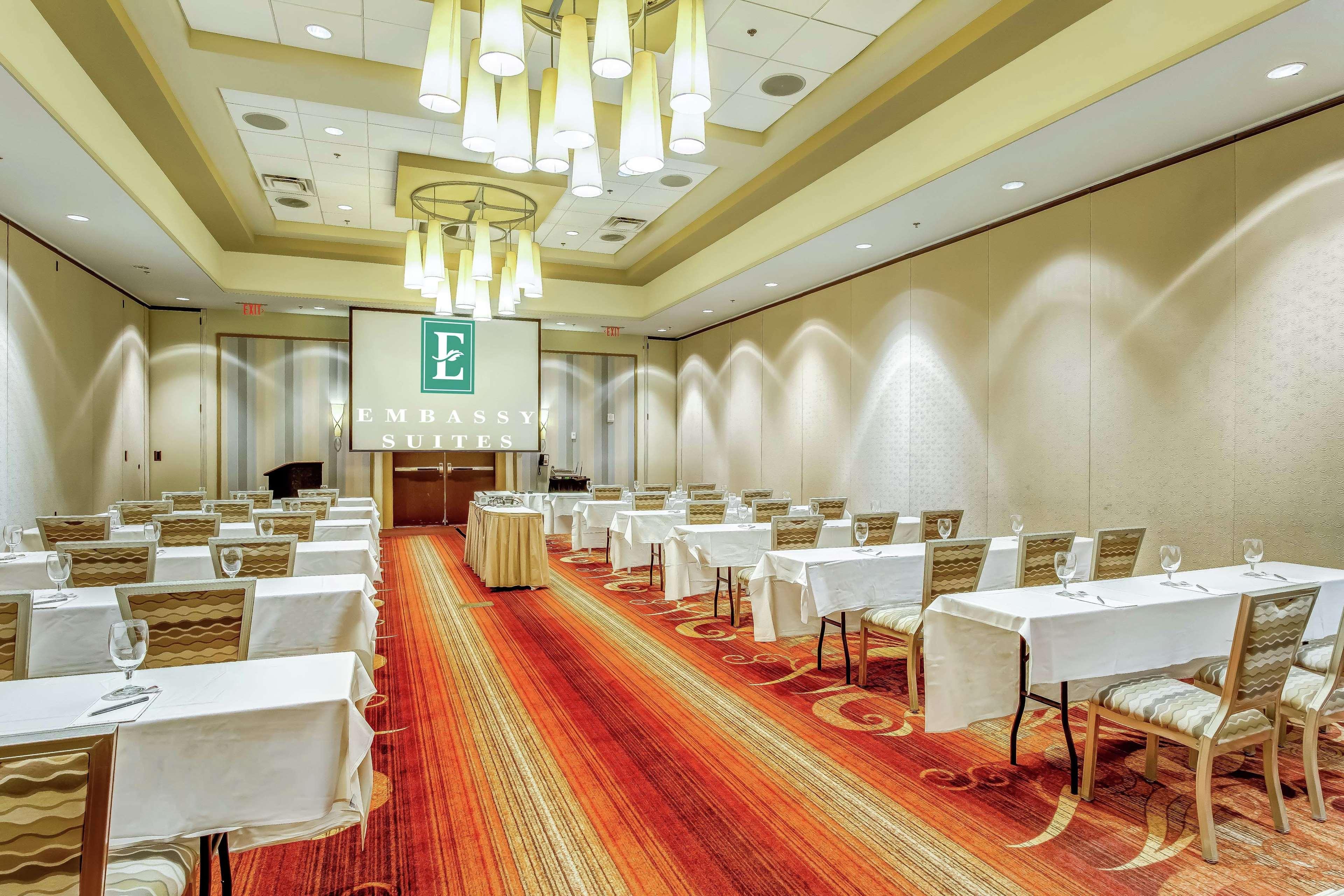 Embassy Suites Atlanta - Kennesaw Town Center Ngoại thất bức ảnh