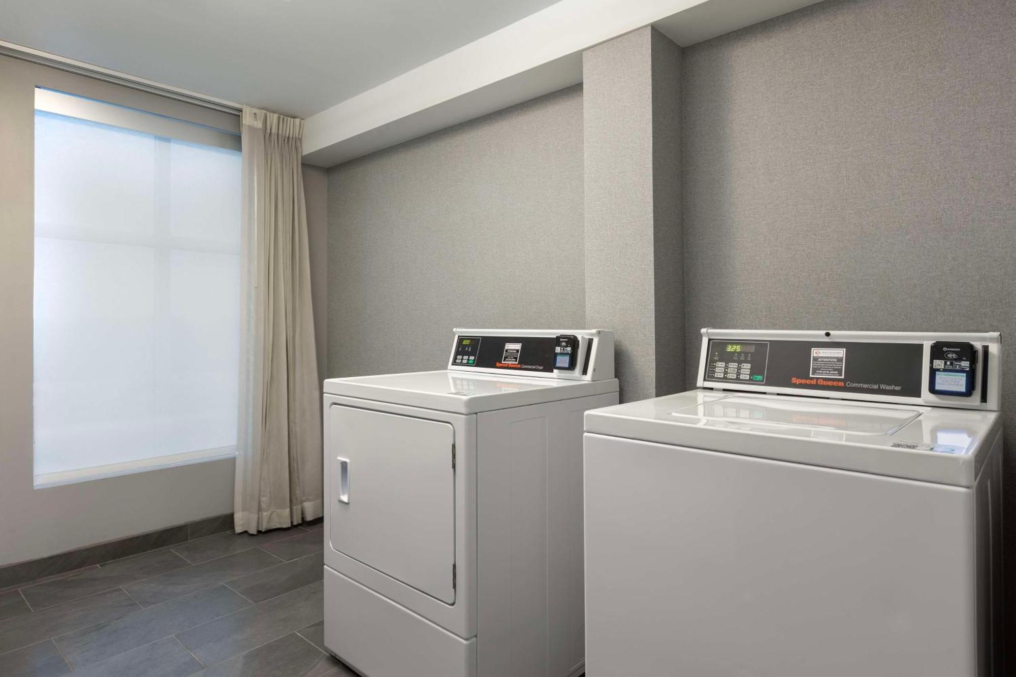 Embassy Suites Atlanta - Kennesaw Town Center Ngoại thất bức ảnh