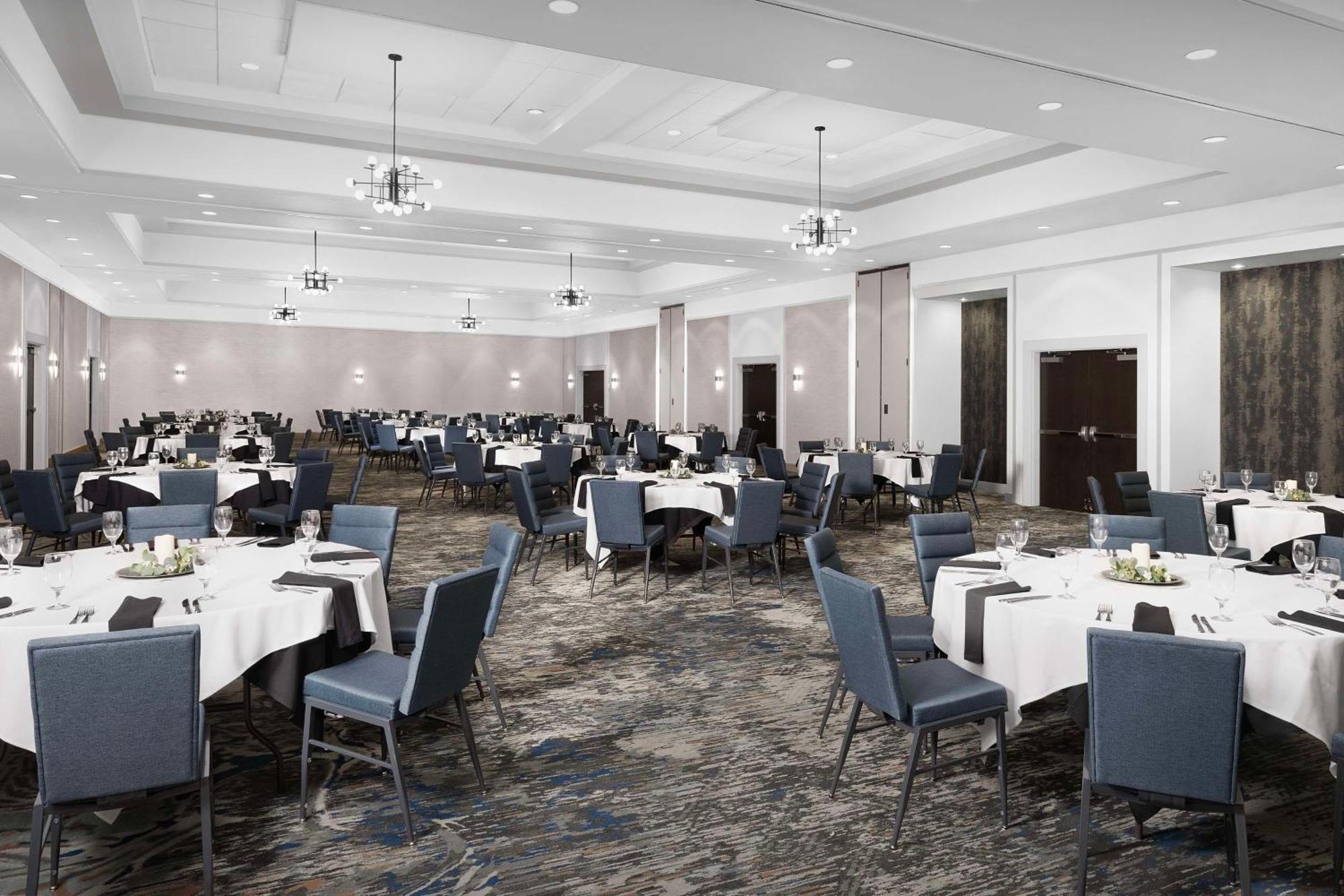 Embassy Suites Atlanta - Kennesaw Town Center Ngoại thất bức ảnh