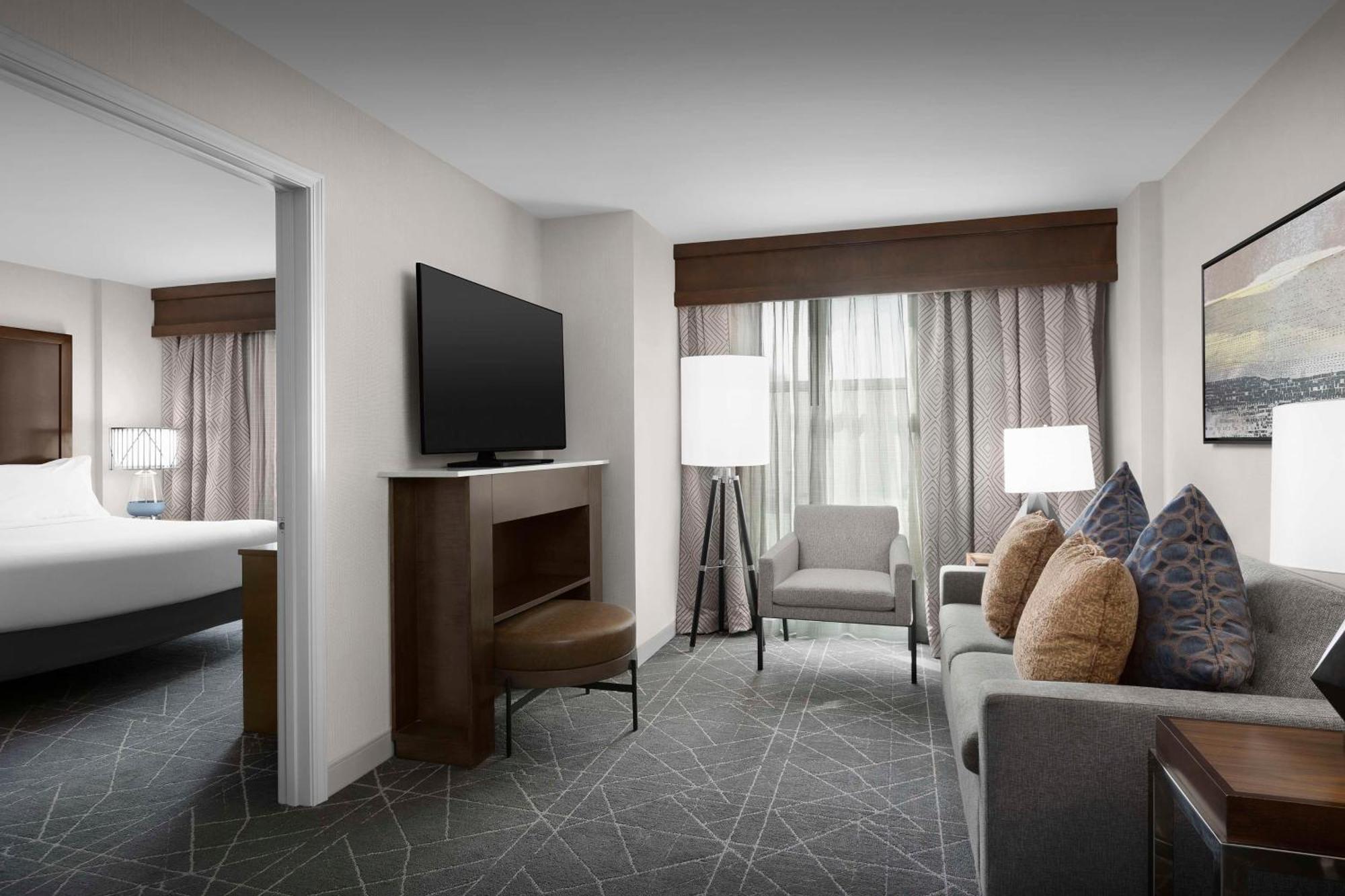 Embassy Suites Atlanta - Kennesaw Town Center Ngoại thất bức ảnh