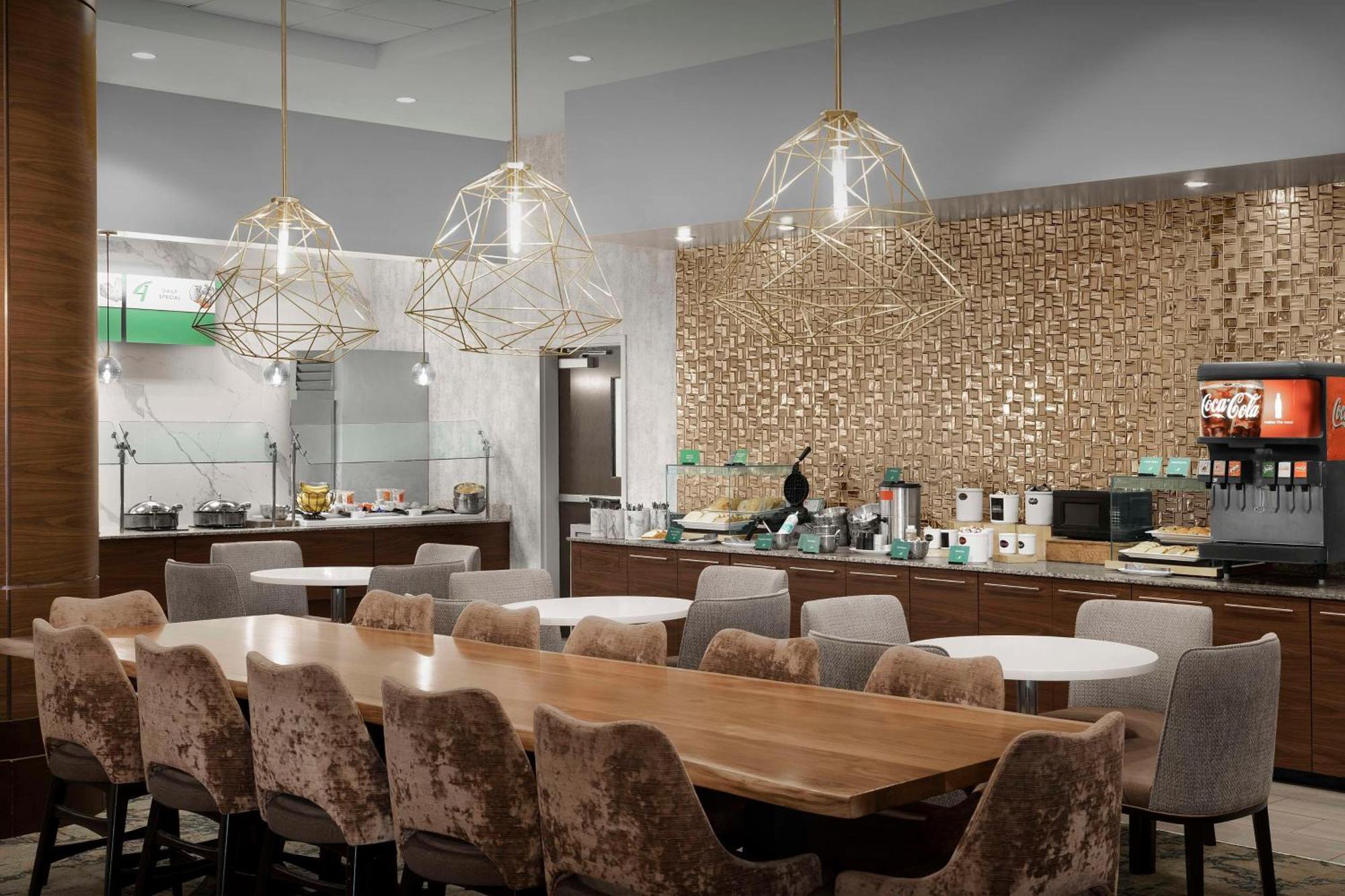 Embassy Suites Atlanta - Kennesaw Town Center Ngoại thất bức ảnh